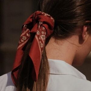 NWOT Sezane Gaston Scarf